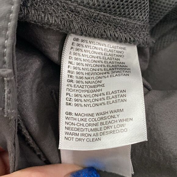 The North Face Gray Cargo Shorts Relaxed Fit - Picture 9 of 11